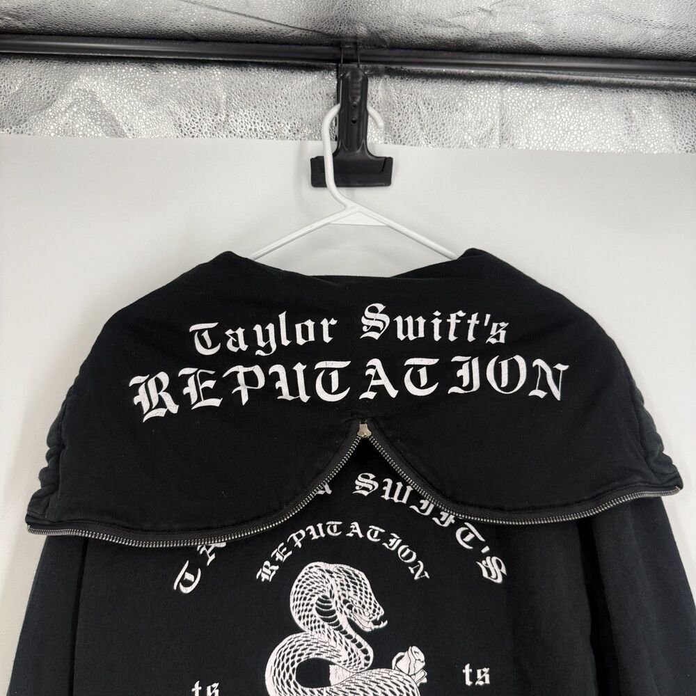 Taylor Swift Reputation Era Black Snake Hoodie Zipper Hood Stadium Tour Size S - Picture 2 of 12